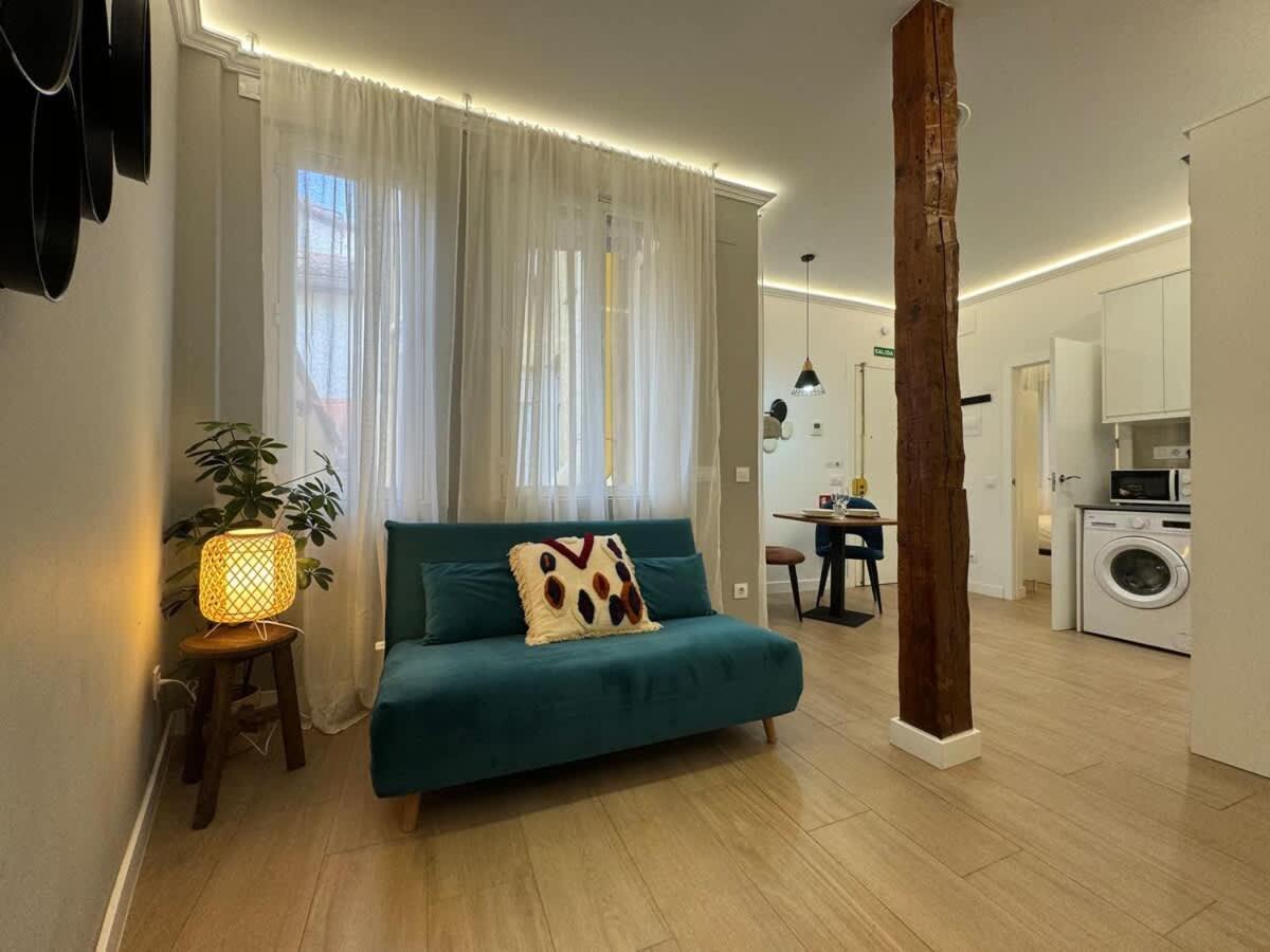 Plaza Mayor Cozy Private Apartment With Ac Madrid Luaran gambar