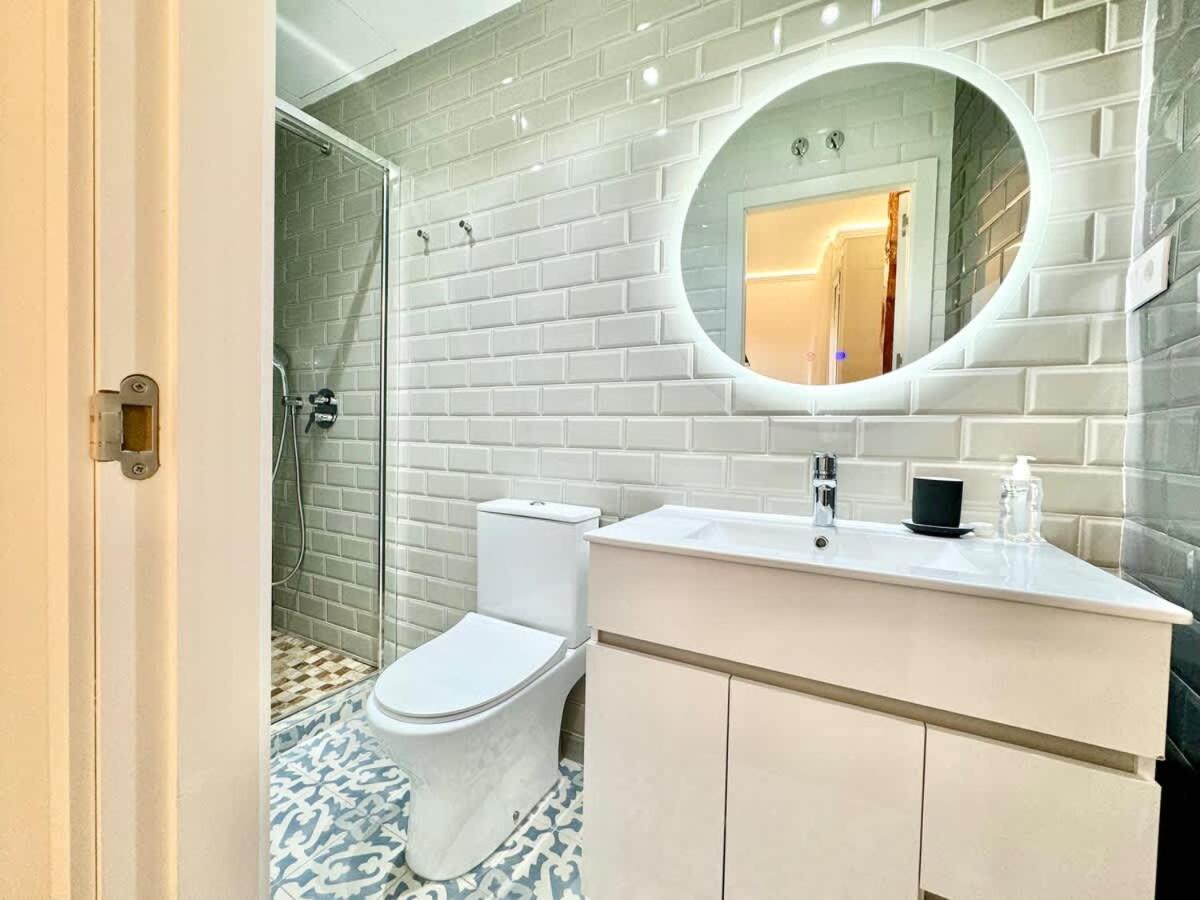 Plaza Mayor Cozy Private Apartment With Ac Madrid Luaran gambar