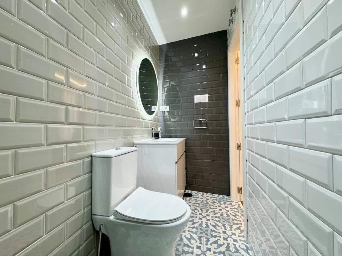 Plaza Mayor Cozy Private Apartment With Ac Madrid Luaran gambar