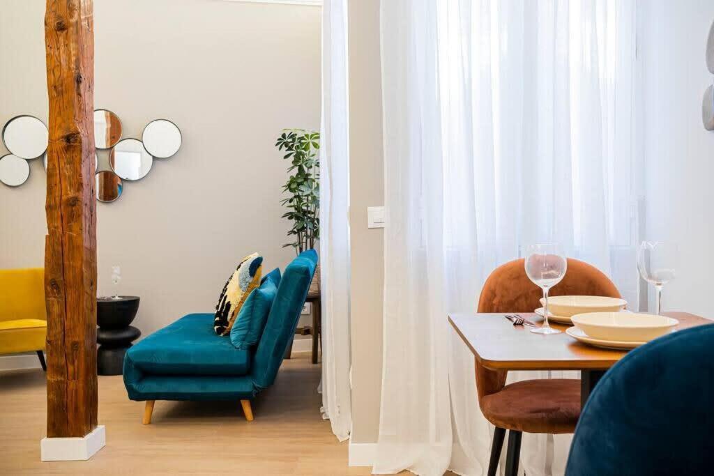 Plaza Mayor Cozy Private Apartment With Ac Madrid Luaran gambar